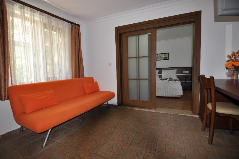 Longhouse Inn Hotel Dalyan Eksteriør bilde