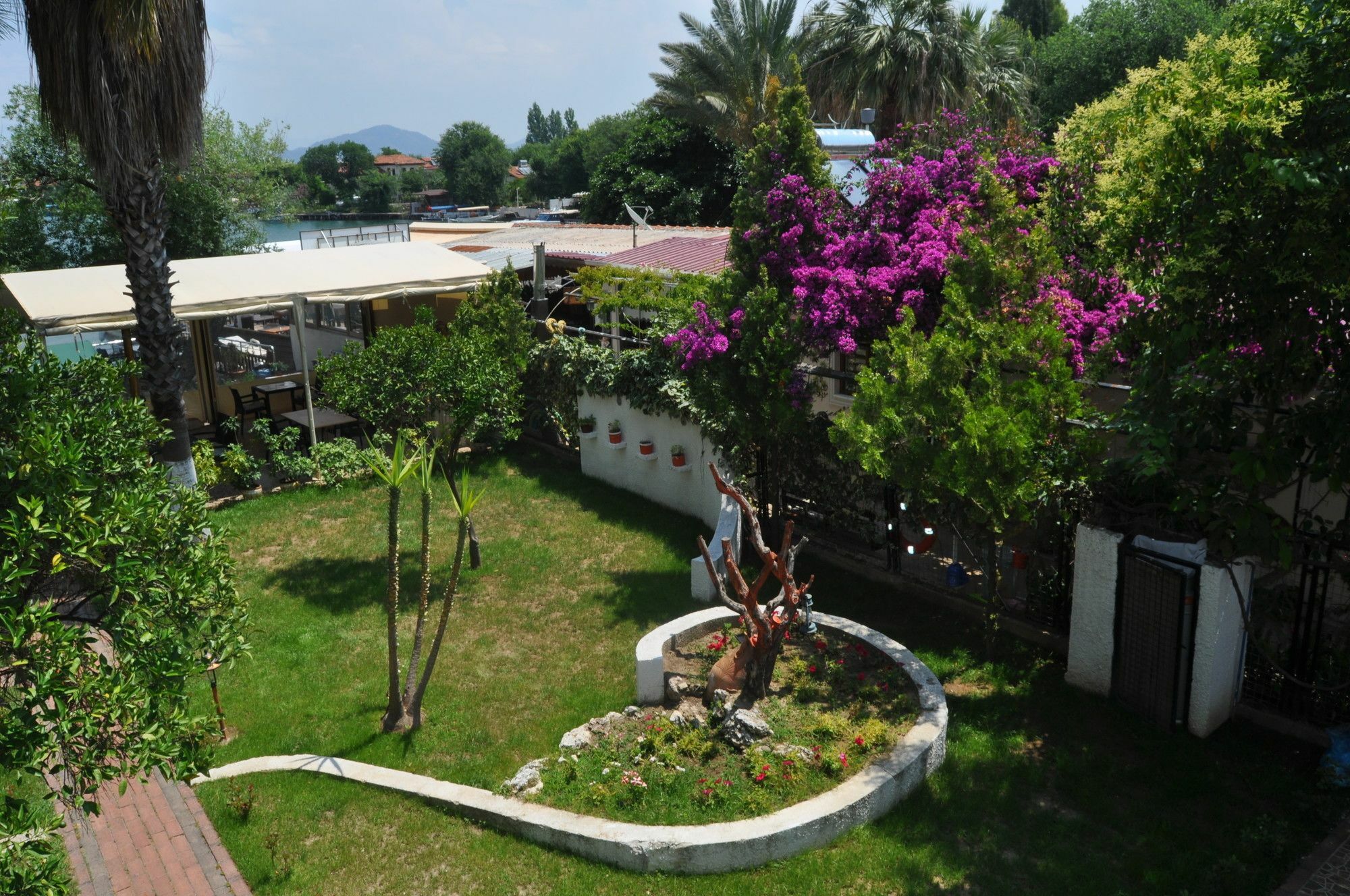 Longhouse Inn Hotel Dalyan Eksteriør bilde