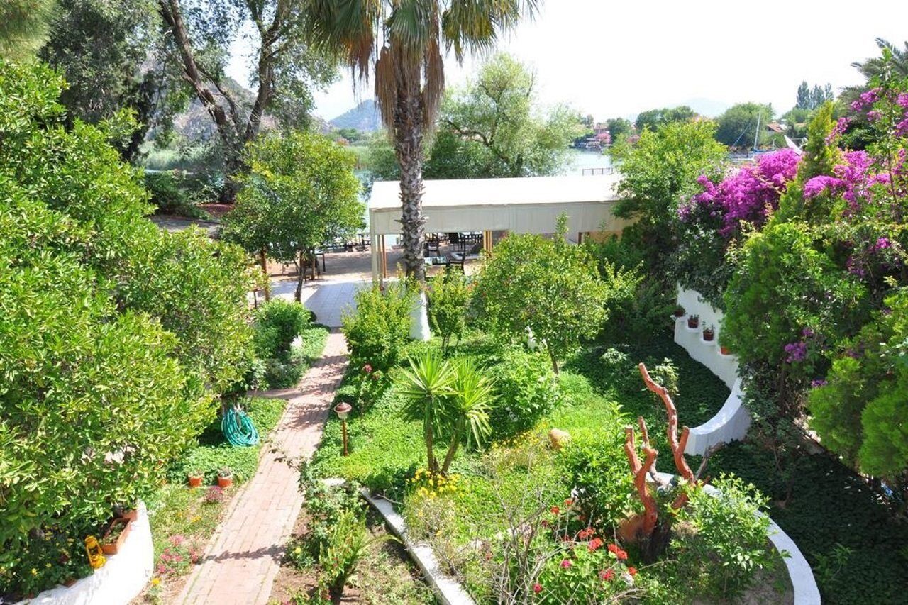 Longhouse Inn Hotel Dalyan Eksteriør bilde