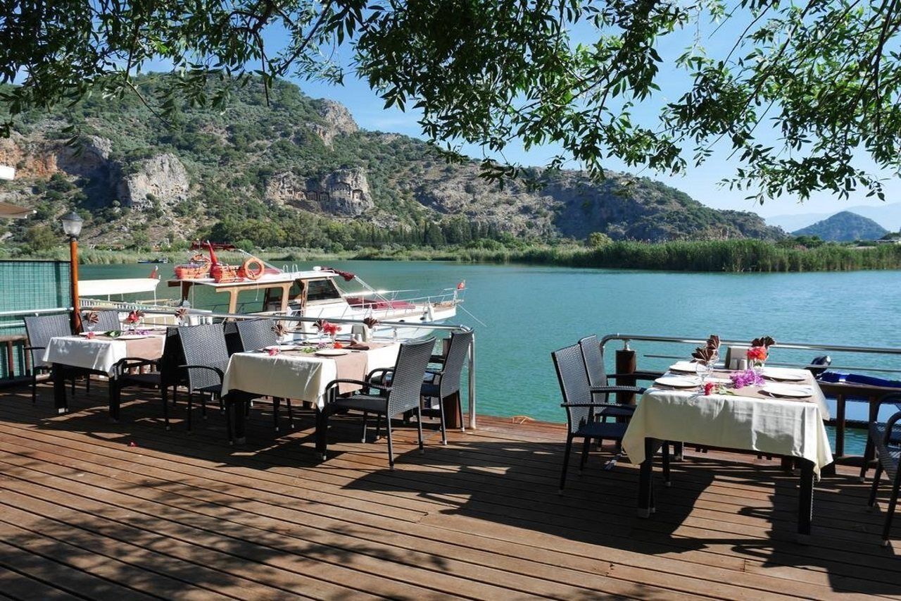 Longhouse Inn Hotel Dalyan Eksteriør bilde